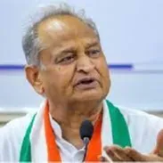 Ashok Gehlot states that no one from gandhi family will contest congress presidential polls