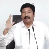 Jogi Ramesh fires on Balakrishna