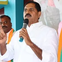 ex ministes adinarayana reddy comments on ys viveka murder case