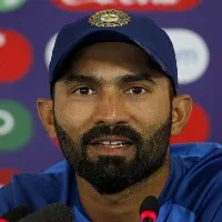 Saba Karim says Dinesh Karthik is best option