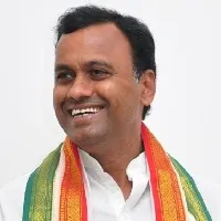 ktr blocked komatireddy rajgopal reddy on twitter