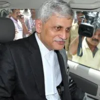 cji justice lalit reaches tirumala