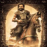 Karthi overwhelmed with success of 'Ponniyin Selvan', shares emotional post