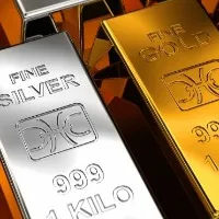 India slashes base import price of palm oil gold