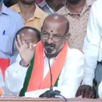 Bandi Sanjay comments on KCR