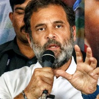 We will win elections hands down in K'taka: Rahul Gandhi