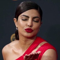 Priyanka Chopra turns chef at her New York restaurant, tickles taste buds of foodies