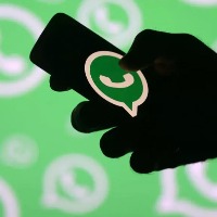 WhatsApp allows some beta testers to add up to 1,024 users to groups