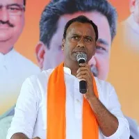 Komatireddy Rajagopal Reddy files nominations