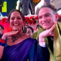 NYC's Mayor, Anasuya performs Allu Arjun's hand gesture from 'Pushpa'