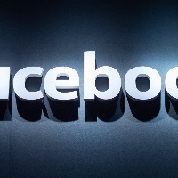 Several Facebook users, including Zuckerberg, loose many followers