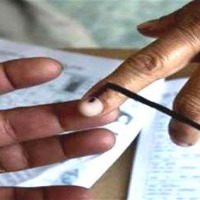 Main contestants flex money power in Munugode bypoll
