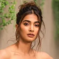 Pooja Hegde Special