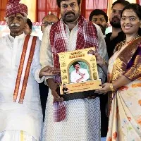 chiranjeevi comments on row on garikapati narasimha rao