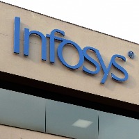 Infosys too cracks whip but mulling policy to allow moonlighting