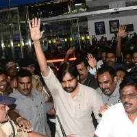 Pawan Kalyan arrives Vizag airport