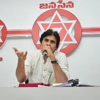 BJP leaders met Pawan Kalyan in Visakha Novotel Hotel