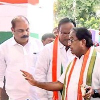 Ponnala Lakshmaiah angry over voting right