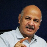 Manish Sisodia leaves CBI office after day-long grilling