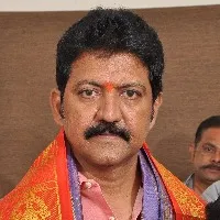 TDP use and throwed Junior NTR says Vallabhaneni Vamsi