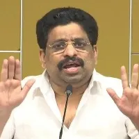 Roja showed finger to Janasena leaders says Budda Venkanna