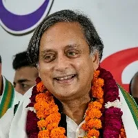 congress asks shashi tharoor why double standards on presidential polls