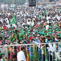 Amaravati farmers pause Padyatra over standoff with police