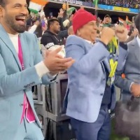Gavaskar jumps in joy after India defeat Pakistan by four-wicket