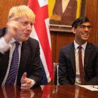 Boris Johnson pulls out of UK PM race