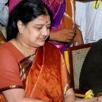 Sasikala sensational comments on DMK