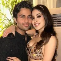 Jahnvi Kapoor with boy friend