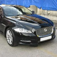 Rishi Sunak have Jaguar XJ L car