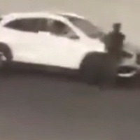 Mumbai cops hunt for filmmaker who tried to run over angry wife