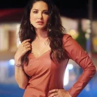 Sunny Leone learnt sign language for Vishnu Manchu-starrer 'Ginna'