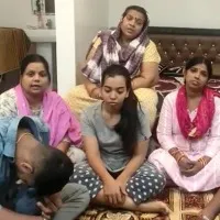 UP Man Films Wife Attempting Suicide