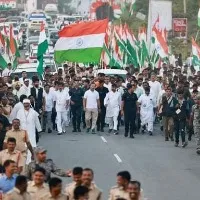 On Bharat Jodo Yatra Rahul Gandhis Kommu dance with Telangana tribals