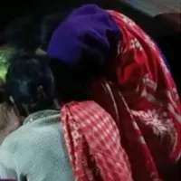 Woman Delivers Baby On Roadside As Ambulance Runs Out Of Fuel