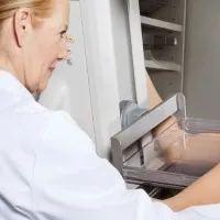 Asymptomatic Breast Cancer How to diagnose the tricky cancer signs