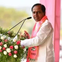 KCR fires on BJP leaders