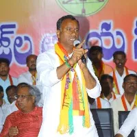 Komatireddy Rajagopal Reddy asks CM KCR to prove allegations on him