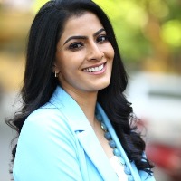 Varalaxmi opens up on relations between Samantha's character and hers in 'Yashoda'