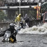 Heavy rains lashes Tamilnadu