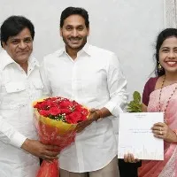 Ali invites CM Jagan to his daughter marriage