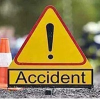 Granite lorry hits school bus, no casualties