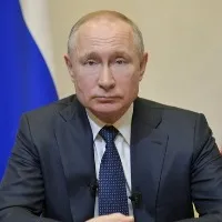 Putin praises Indians