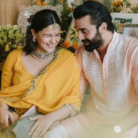 It's A Girl! Alia-Ranbir welcome their first child into this world