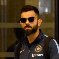 Kohli wins player of the month award