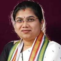 palvai sravanthi says she has defeated with marphed photo in munugode bypolls