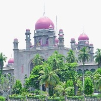 Telangana HC quashes OMC case against IAS officer