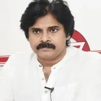pawan kalyan announced 1 lakh for ippatam villagers